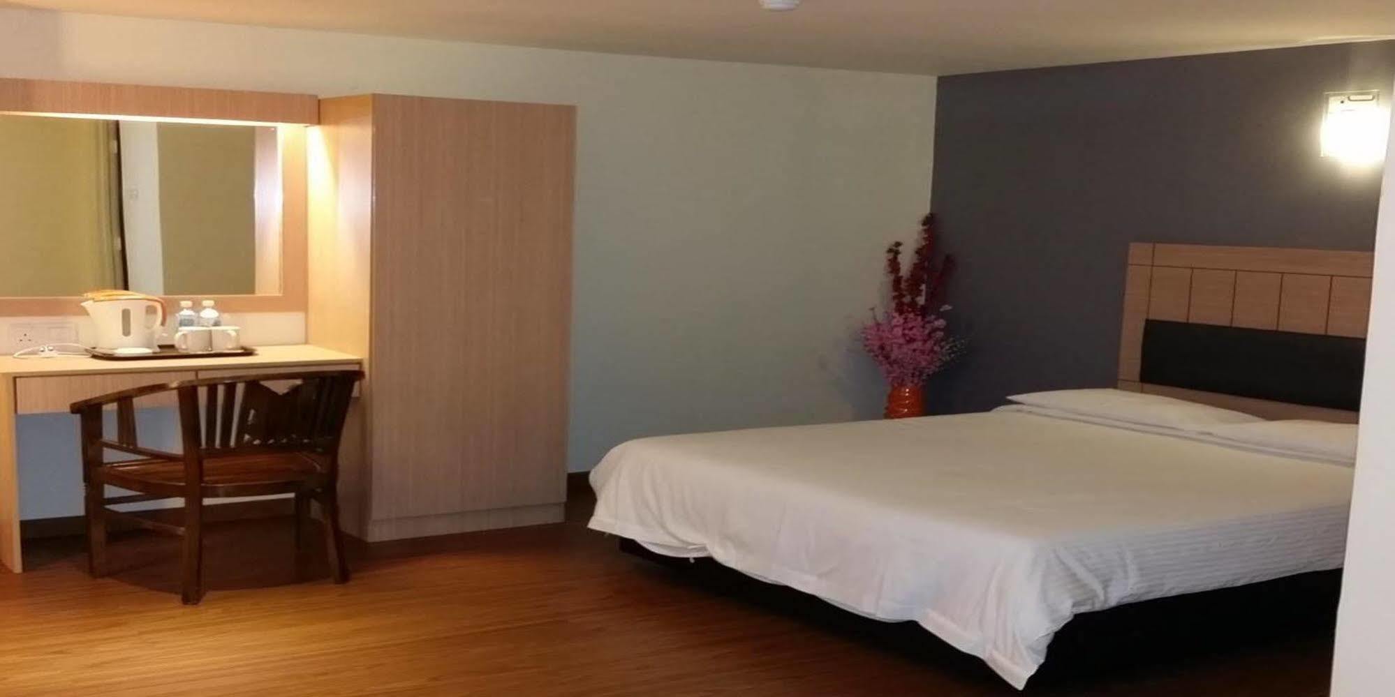 Smart Hotel Seremban Extérieur photo